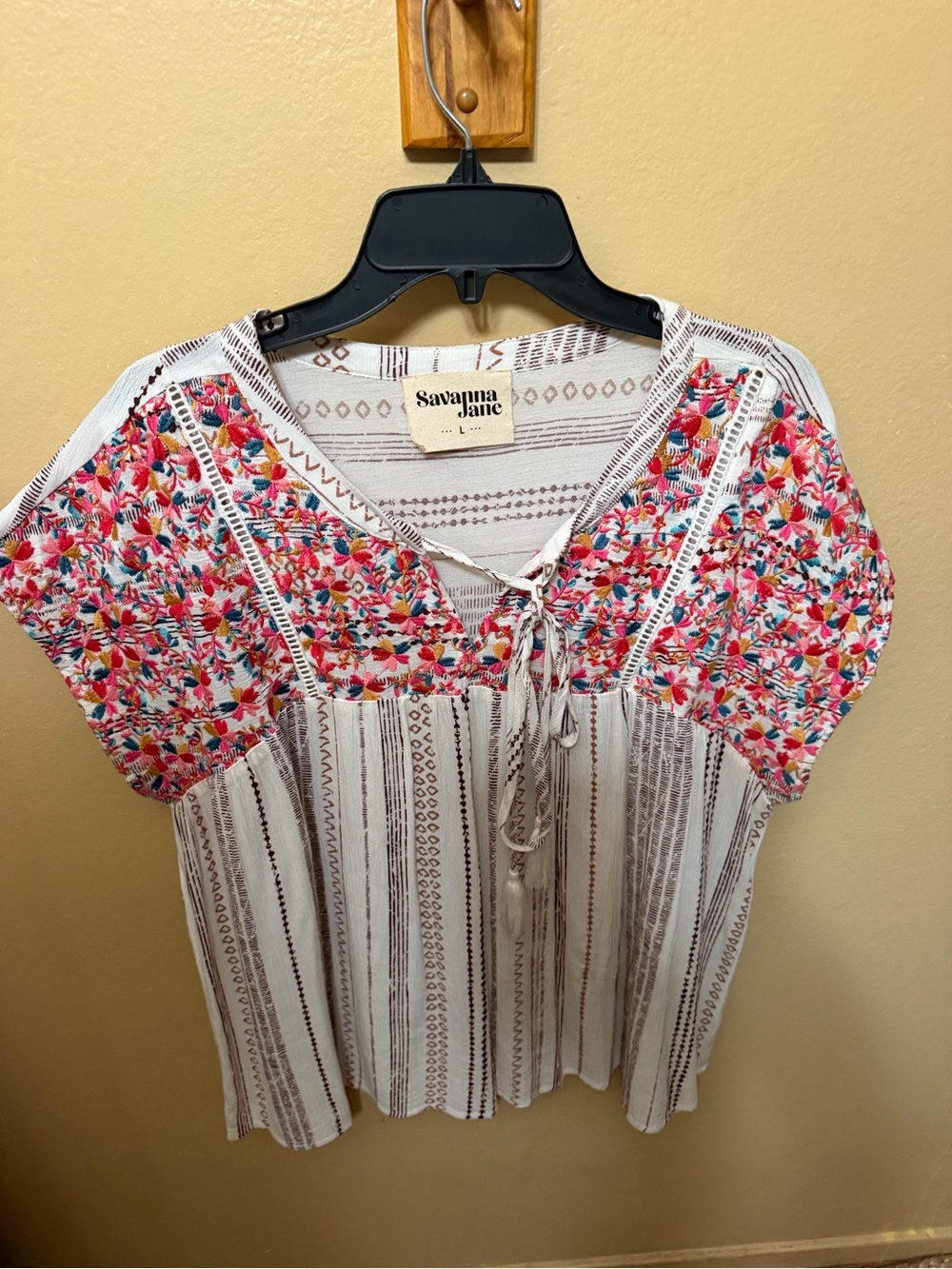 Savanna Jane Cream Striped V-Neck Top with Multicolor Floral Yoke